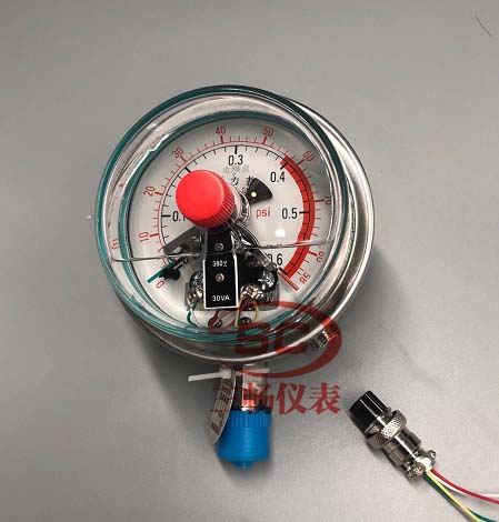 电接点压力表代替气压开关在空压机上的运行